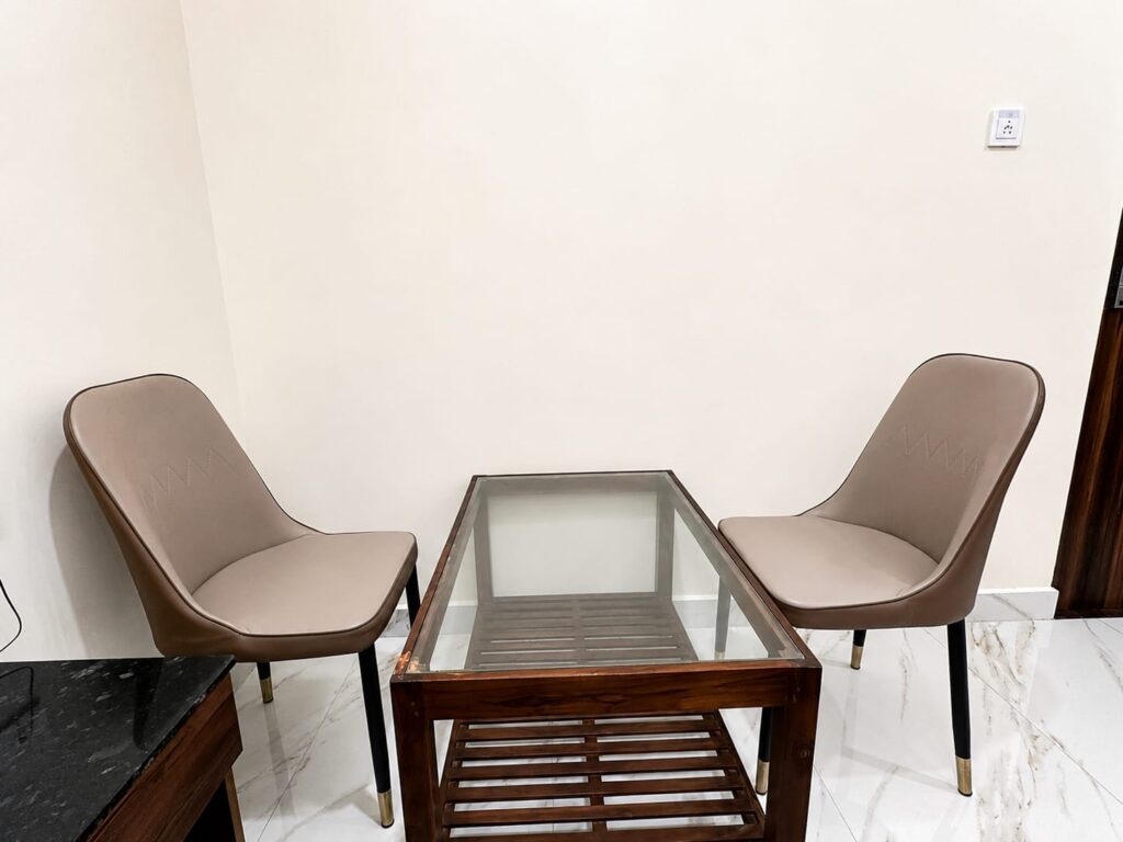 Superior rooms chair